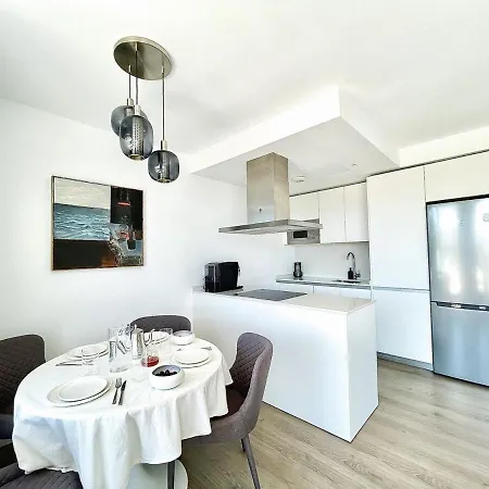 Apartment New Penthouse Terrace And Sea Views Estepona