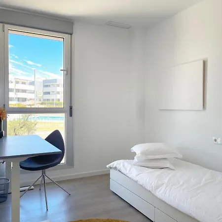 New Penthouse Terrace And Sea Views *