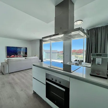 Apartment New Penthouse Terrace And Sea Views Estepona